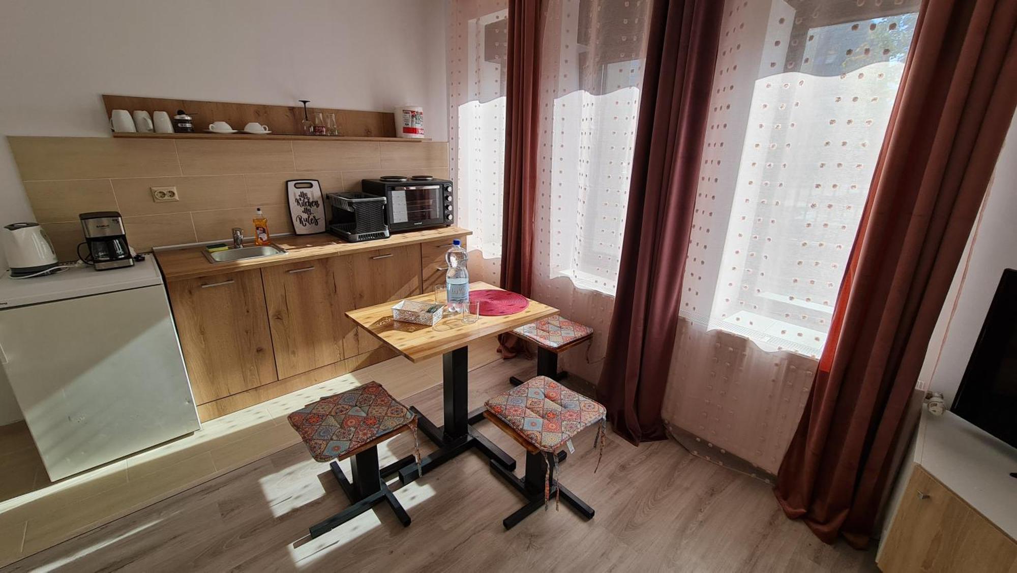Apartment Pomiculturii 2 *